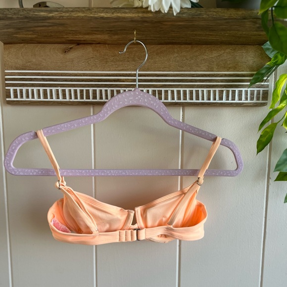 Underwire bikini top in peach - Picture 8 of 8